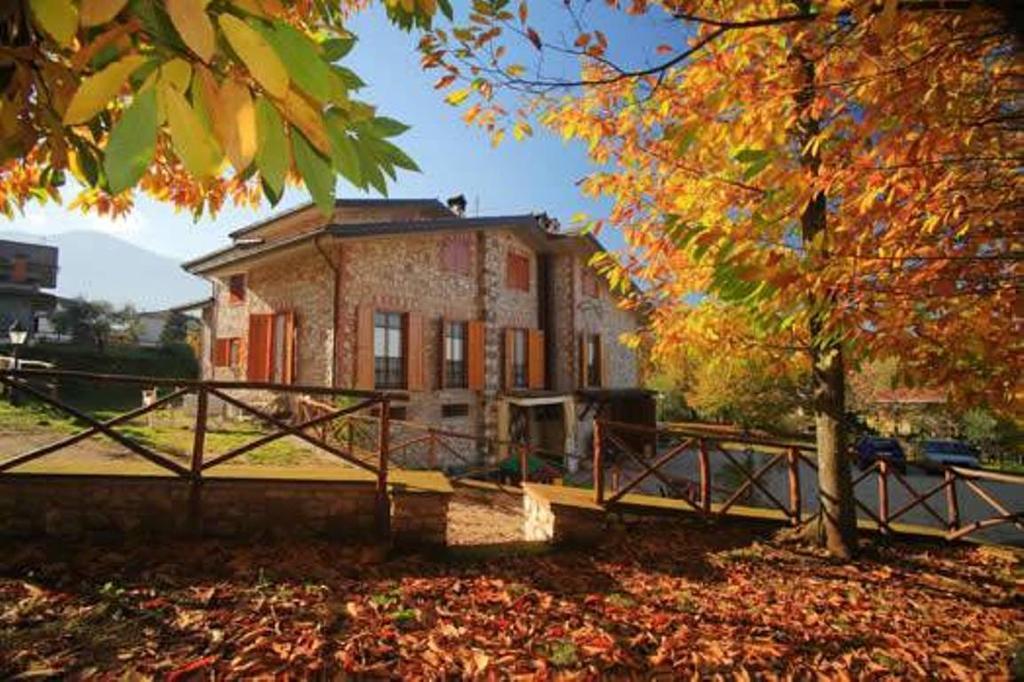 Agriturismo Il Castagneto Supino Room photo